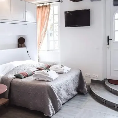 Romance Française au B&B Château De La Houssoye, love room à La Houssoye