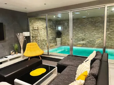 Appartement Standing piscine intérieur privatisée, love room à Mutzig