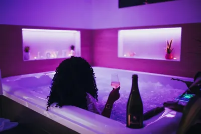 Le Desirella gite De Charme Spa, love room à Camors