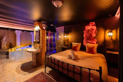 La Suite de Vénus - Love Room Jacuzzi Pièce Secrète, photo 2