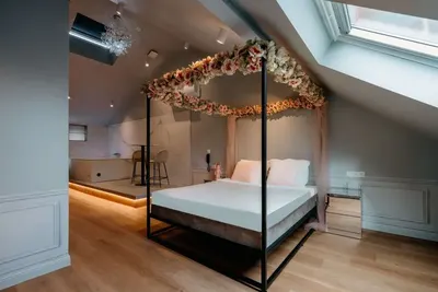 Designer Hotel - Suite Dior, photo 3