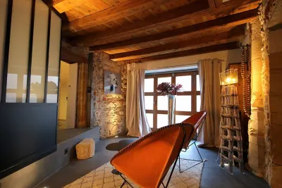 Le Clos de Sainte Croix, photo 3