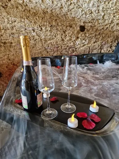 L'Ecrin d'Amour, love room à Lias-d'Armagnac