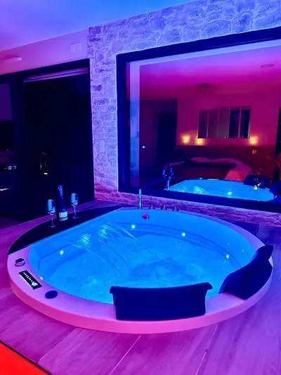 Les Suites du Payré - Suite Romance, love room à Talmont-Saint-Hilaire
