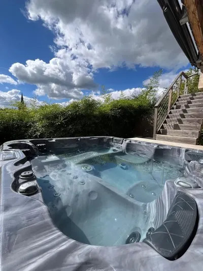 L’Abri du Chateau, love room à Jarnioux