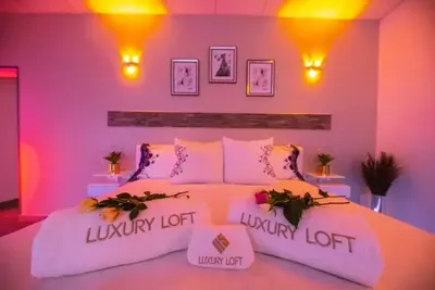 Loft privatif avec jacuzzi et sauna, photo 3