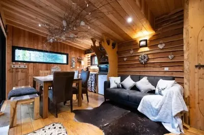 NIDS des VOSGES, love room à Champdray