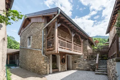 Le Cellier & Spa — L’évasion romantique en Isère, love room à Saint-Maximin