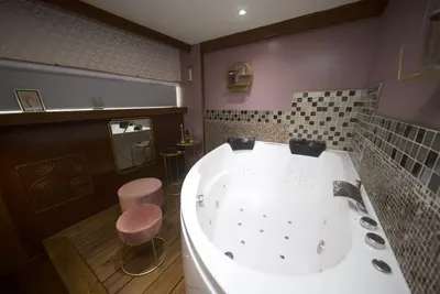 VIP Paris Yacht hôtel - Suite Art Déco, photo 2