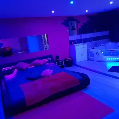 Refuge de rêve au désirs-spa, love room à Saint-Amarin