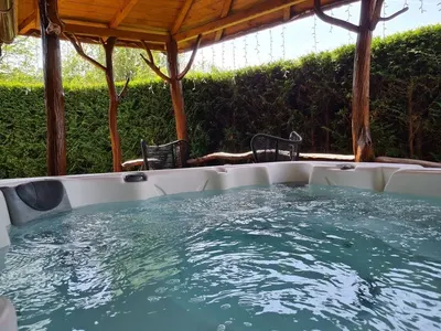 Le Haut Jardin - La Cabane, love room à Rehaupal
