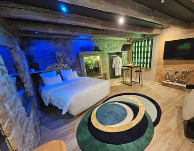 Les suites du Bouddha Bleu - La suite Samadhi, love room à Carnac