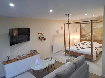 Gîte Agathe – Les Suites d'Élise | Hébergement de charme, love room à Grumesnil